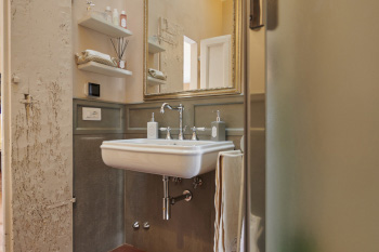 AeS - Photo 1, Bathrooms